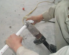 兴和漏水维修电话